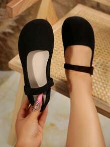 Plus Size 36-43 New Arrival Fashion Versatile Mary Jane Flat Shoes, Black Suede Fabric, Slip-On, Round Toe, Comfortable Slip-On Ballet Flats For Everyday & Work, Spring/Autumn