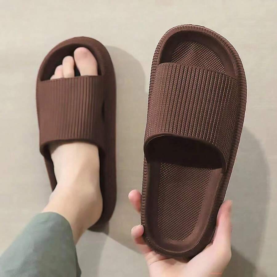 [Recommend Buying One Size Up] New Fashion Versatile EVA Slippers, Simple Striped Indoor/Outdoor Bathroom Slides, Soft Non-Slip Thick Sole, Lightweight & Comfortable, Luxurious "Comfortable" Couple Slippers, Design
