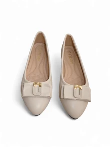 Women's Versatile Casual Comfortable Solid Color Flat Shoes - Beige - View 5