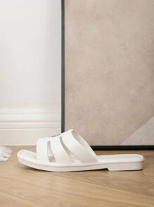 Women's Summer Flat Slide Sandals, Fashion Outdoor Indoor Bathroom Shower EVA One-Piece Lightweight Non-Slip White Slippers