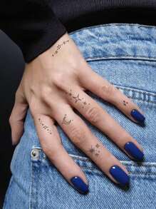 1pc Waterproof, Sweat-Resistant & Washable Temporary Tattoo Sticker With Sparkling Star, Crescent Moon & Glittering Finger Patterns, Fashionable & Suitable For Fashionable People For Daily Use