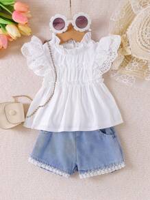 2pcs Baby Girl Floral Lace Hollow-Out Short Sleeve Blouse & Denim Shorts Set, Spring/Summer - White - View 1