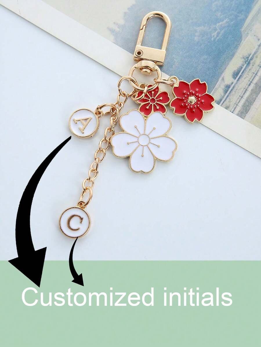 1 pieza Adorno personalizado con iniciales para bolsos de niñas, 1 pieza Llavero de flor con alfabeto, Colgante de funda para teléfono. El adorable llavero puede ser un accesorio encantador para mochilas, carteras, llaves de coche de mujeres y niñas, agregando un toque elegante y de estilo. Un obsequio atento para cualquiera.