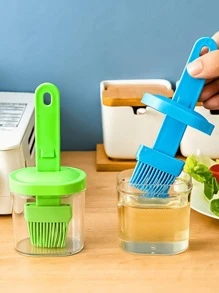 1pc Random Color Portable Barbecue Oil Brush With Storage Box, High Heat Resistant Silicone Bottle Brush Suitable For Camping BBQ, Salad, Baking, Cooking, Frying, Baking, Party And More - Multicolor - View 3