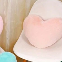46/36CM。可爱心形卡通抱枕。娃娃靠垫。抱枕。蓬松柔软舒适的客厅抱枕。椅子。沙发。卧室。户外沙滩椅。圣诞礼物。情人节礼物。万圣节礼物。派对礼物。各种节日礼物。装饰品。艺术品。卧室/主卧装饰。靠垫。靠垫。抱枕 - 彩色 - 查看 9