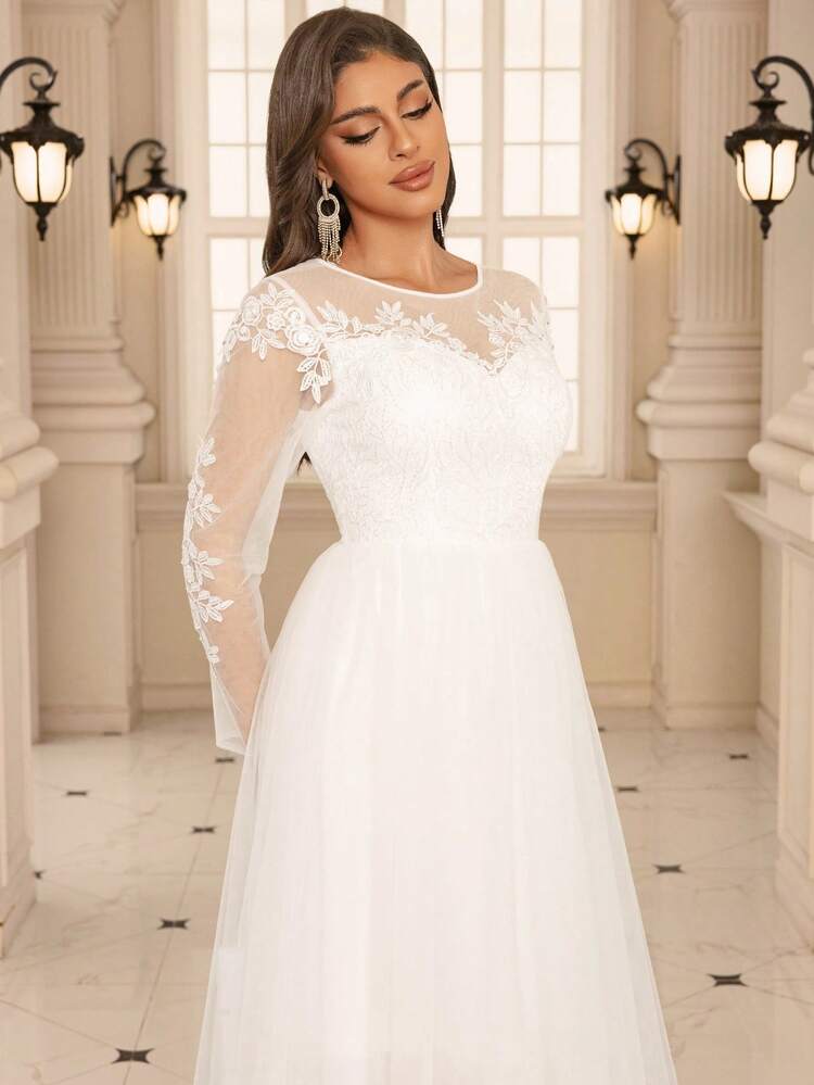Delicate Lace Applique Embellished Crew Neck Tulle Panel Sweetheart A-Line Wedding Dress,Bride - White - View 6