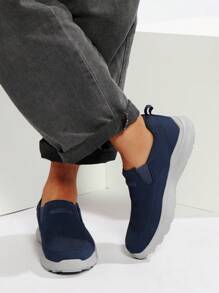 Men's Loafers, 2025 New Slip-On Casual Sneakers, Low-Top Breathable Sporty Slouchy Shoes