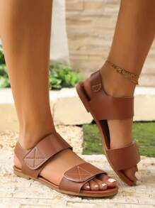 女士夏季休闲度假风格钩环宽带户外露趾沙滩凉鞋，平底