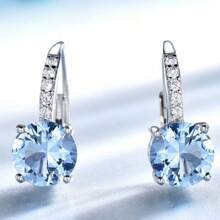 Cercei cu agrafă din argint 925, albastru safir, rotunzi, 4 gheare, 5A, zirconiu, 8 mm, cadou de zi de naștere pentru femei, potriviți pentru purtarea zilnică