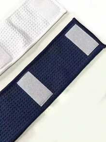 1条随机图案团队运动毛巾，便携式毛巾，适用于橄榄球、足球、健身房运动擦拭，吸汗毛巾