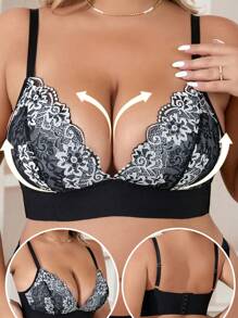 Plus Size Women Lace Insert Wireless Bras, Comfortable Lingerie - Black - View 1