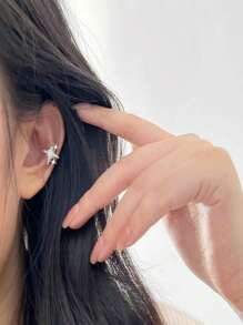 1 pièce de jonc d'oreille minimaliste non percé micro-serti d'or, d'argent en forme d'étoile, boucles d'oreilles à clips en cuivre exquises pour femmes