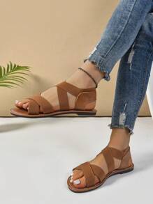 女士平底凉鞋，弹性交叉带，宽松舒适沙滩鞋，简约时尚新休闲风格