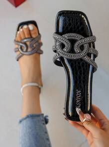 1 Pair Of Summer Promotion Black Girls Non-Slip Slippers Fashion Dynamic Princess Style Flat 16-25 Years Old Girls Sandals Suitable For Indoor And Outdoor Leisure Crystal Cross Flip-Flops - Black - View 6