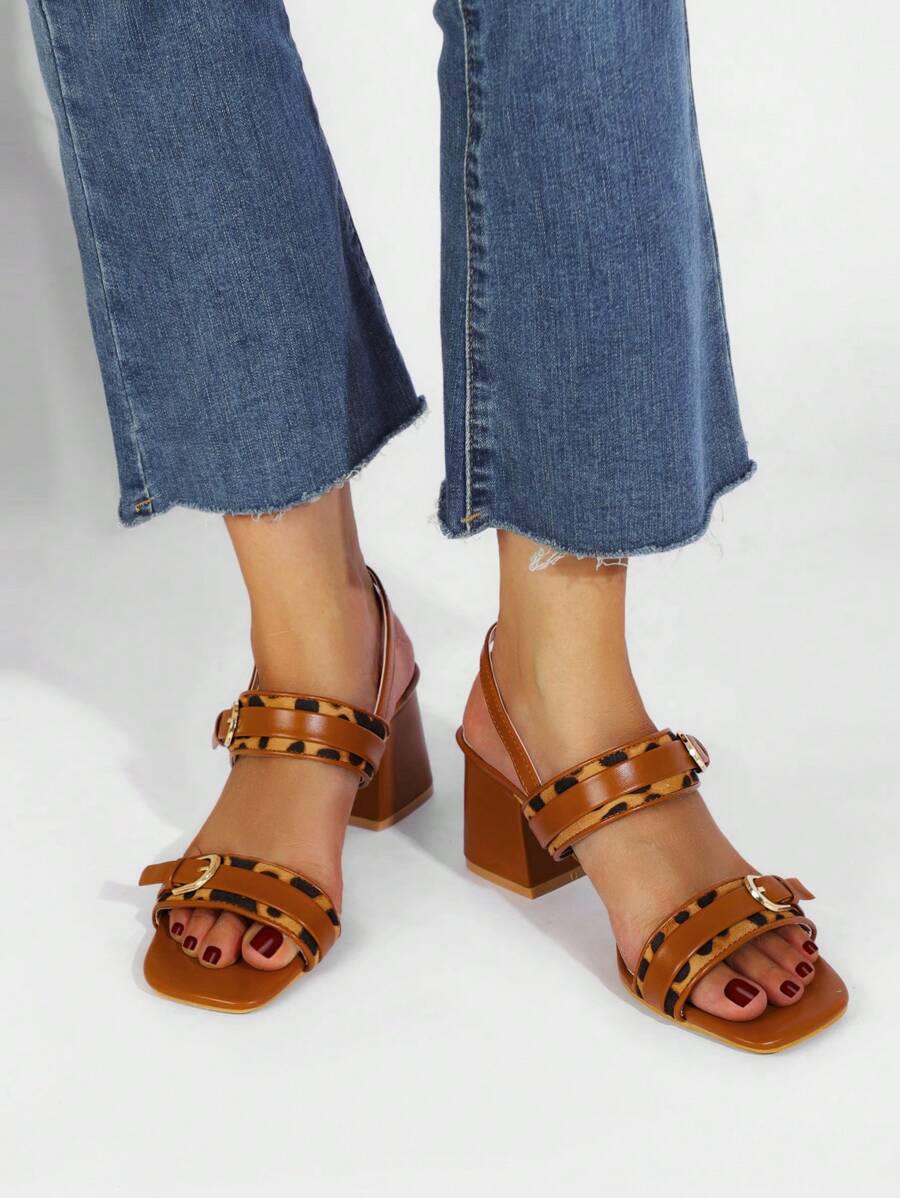 Sandales à talons hauts femme réglables à boucle avec imprimé léopard, sandales d'été stylées pour femmes - Camel - Voir 1