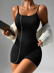 Combinaison sans couture et sexy avec dos nu pour femmes - Combi-short ajusté de base en tissu stretch 4 voies, polyvalente pour le yoga, la salle de sport et le quotidien jusqu'à la tenue de soirée. Mode 2023