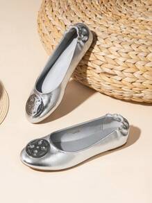 Women Ballet Flats Round Toe Slip-On Style With Metal Accent Comfortable Classic Fashion Dressy Casual Work Travel Business Office Flats Shoes - 銀色 - 查看 5