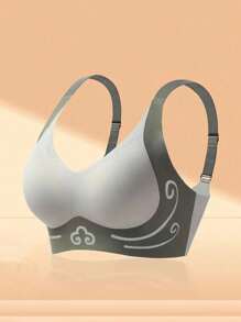 Women's Elegant Wireless Bra - Comfortable, Breathable With Thick Padding Design - Green - View 2