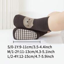 12 双随机颜色卡通动物图案防滑软底室内婴儿袜子，适合幼儿男孩和女孩，休闲日常穿着