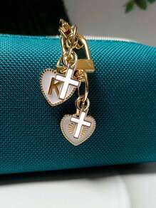 Heart Shaped Pendant Keychain, Letter Bag Charm, Cross Decor, Jesus/God Themed Keyring, Alloy Fashion Charm Keychain With Carabiner, Personalized Letter Keychain, Suitable For Backpack, Wallet, Earphone Case, Ideal Gift For Friends, Family And Couples - White - View 5