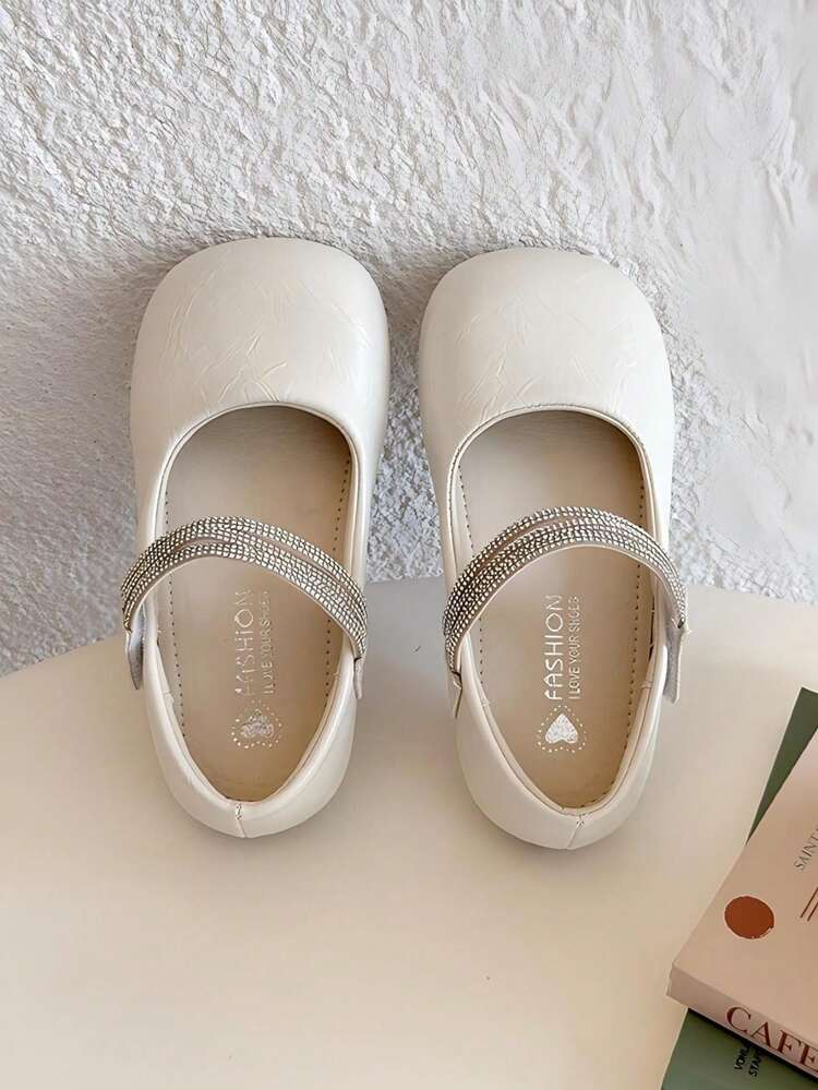 1 par de zapatos planos de niña de unicolor con diseño de strass, de piel sintética, elegantes para uso al aire libre, aptos para primavera y verano - Beis - Añade 4