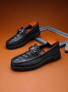 Men's Fashionable Crocodile Pattern Patchwork Low-Top Casual Shoes With Metal Buckle, Retro Style For Outdoor, Commute, Travel, Cycling, Beach, Versatile Loafers