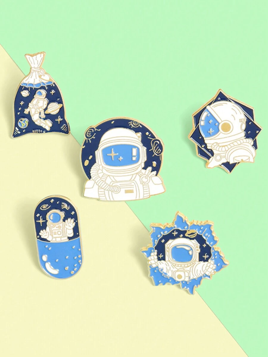 1pc Cute Astronaut Brooch, Space Theme Series All-Match Pin Accessory - Multicolor - View 1