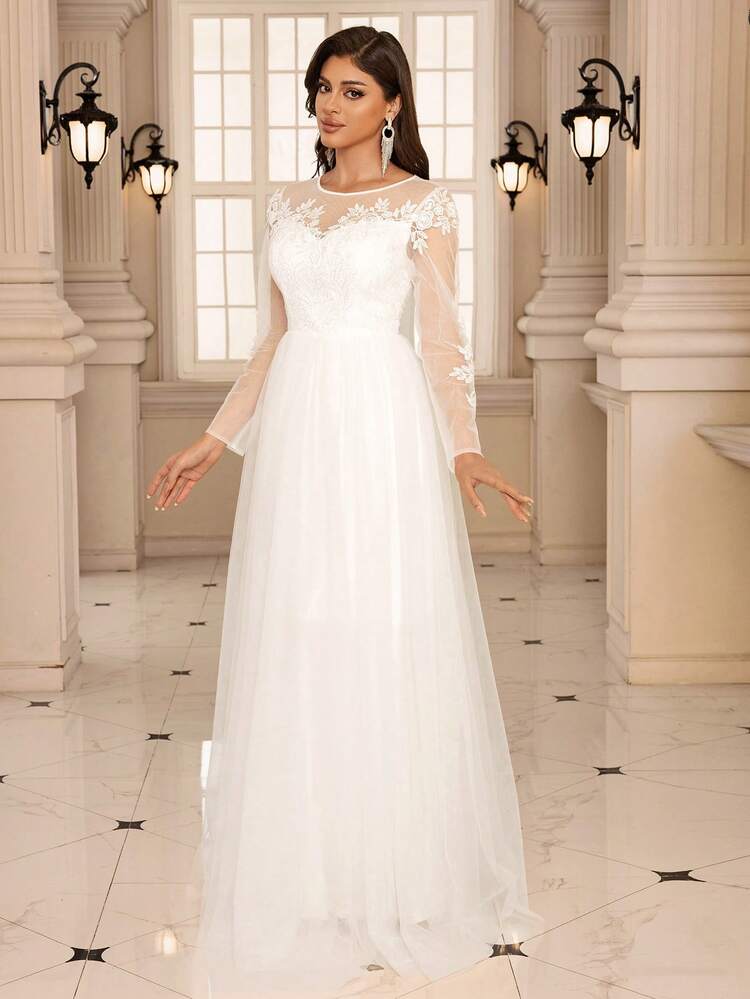 Delicate Lace Applique Embellished Crew Neck Tulle Panel Sweetheart A-Line Wedding Dress,Bride - White - View 4