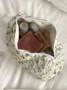 1Pc/Set Vintage Delicate Floral Quilted Makeup Bag, Large Capacity Travel Toiletry Pouch With Handle, Multi-Functional Cosmetic Storage Bag For Lipstick, Jewelry, Tissues, Sanitary Napkins, Toiletry Bag For Travel, Daily Use, Perfect Gift For Valentine's Day, Mother's Day, Anniversary, Vacation, Daily Use, New Style 2025 (Random Cutting).