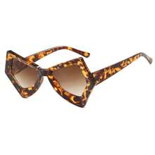 1pc Butterfly Cat Eye Fashion Glasses Y2K Jelly Colorblock Futuristic Style, Suitable For Beach, Party, Club, Favored By Women Beach Accessories For Women Glasses Shades Basics Fall Winter Women Outfits Clothes Business Casual Gifts Leopard Y2KFest MusicFest For Summer Beach Vacation,Outdoor,Travel