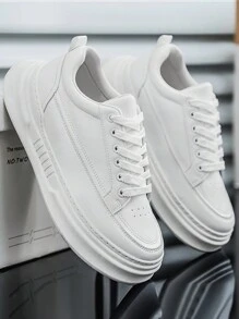 Heren zachte zool, zacht oppervlak, lichtgewicht en comfortabele casual sneakers, lente nieuwe mode, dikke zool antislip slijtvaste lage veterschoenen voor dagelijks woon-werkverkeer, eenvoudige stijl, comfortabele herenschoenen, jeugdcampusstijl, zwart-wit PU waterdichte oliebestendige heren schoenen met naadstiksels