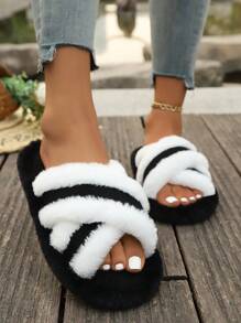 Pantufas femininas para casa, outono/inverno, com bico aberto cruzado, chinelos macios e confortáveis para áreas internas/externas, pantufas peludas da moda unissex - Preto - Ver 2