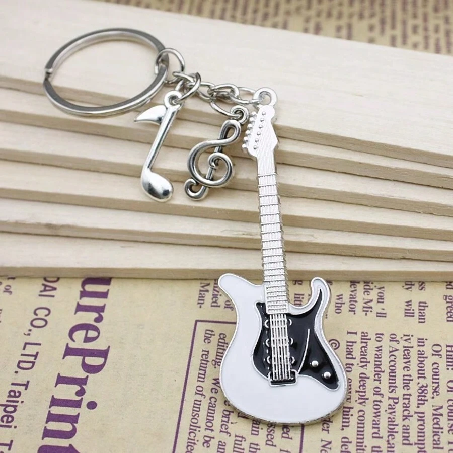 全新白色音符吉他迷你吊坠钥匙扣，创意金属电吉他钥匙圈，独特的个人礼物