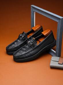 Men's Fashionable Crocodile Pattern Patchwork Low-Top Casual Shoes With Metal Buckle, Retro Style For Outdoor, Commute, Travel, Cycling, Beach, Versatile Loafers