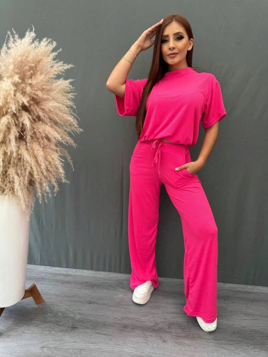 Set 2 piezas acanalado de blusa holgada con cordón en frente hombros caídos y pantalón acampanado con bolsas laterales y cordón en pretina de cintura tela fresca - Rosa Fucsia - Ver 1