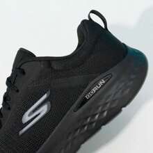 Skechers Lekkie, oddychające, codzienne trampki męskie, odporne na zużycie buty do biegania, model: 220893-BBK