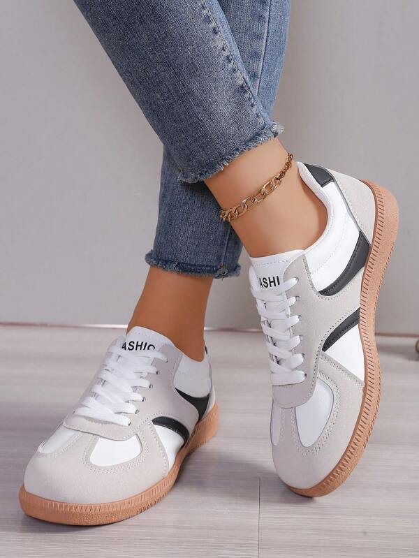 New Fashionable Plus Size Women Sports & Training Shoes, PU Patchwork Uppers, Anti-Slip Rubber Outsole, Suitable For All Seasons