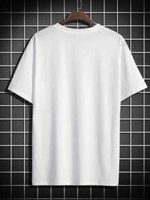 เสื้อยืดพิมพ์ลายสำหรับเทศกาลรอมฎอน - เสื้อแขนสั้นสีขาวพิมพ์ลายดอกไม้อิสลาม สำหรับใส่ในช่วงเทศกาล, เสื้อยืดรอมฎอนสีขาว - ลายดอกไม้สีน้ำเงินที่สวยงาม และข้อความ "รอมฎอน" เสื้อแฟชั่นมุสลิม, เสื้อยืดรอมฎอนสำหรับเทศกาล - เสื้อยืดสีขาวพิมพ์ลวดลายดอกไม้ที่ประณีตสำหรับเฉลิมฉลองรอมฎอน, เสื้อยืดแฟชั่นรอมฎอนสำหรับผู้ชาย - เสื้อแขนสั้นสีขาวพิมพ์ลายดอกไม้อิสลามสีน้ำเงินสำหรับใส่ในช่วงเทศกาล - สีขาว - ดู 2