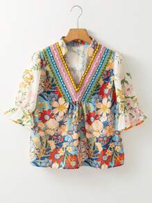 Acelitt Women's Crochet V-Neck Sleeveless Bohemian Floral Casual Vacation Shirt, Summer - Multicolor - View 6