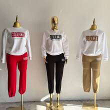 SET DE 2 PIEZAS DE SUDADERA HODDIE CUELLO REDONDO CON JOGGER PANS DE DAMA AFELPADO ESTAMPADO FRONTAL EN SUDADERA CON LETRAS DE BROOKLYN OTOÑO INVIERNO COLORES DE MODA CASUAL DETALLE EN TOBILLO CON ELASTICO SEMI AJUSTADO Y BOLSILLOS LATERALES EN JOGGER ROPA COMODA DE DAMA PARA INVIERNO O DEPORTES - Rojo - Ver 2