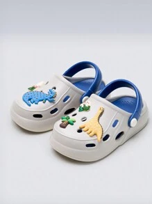 1 par de sandalias transpirables de tipo slip-on para niños, con suela blanda y antideslizante, para usar en casa en verano
