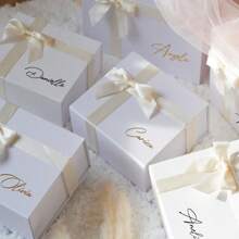 个性化磁性礼盒 - 可定制生日、婚礼和圣诞礼物，防水，密封，免熨烫，可雕刻，装饰精美，复古，高品质，可爱，定制，个性化，独一无二，适用于周年纪念日、情人节、婚礼，婚礼必备，定制礼品包装盒，营造温馨氛围，家居生活，圣诞家居氛围，纪念品，可重复使用，可爱，高品质，时尚设计 - 彩色 - 查看 3