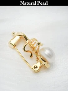 1pc Elegant Cultured Freshwater Pearl Angel Wing Ginkgo Leaf Flower Brooch Pin, Women Western Jewelry Accessory, Gift For Beach, Pride, Birthday, Graduation
