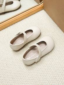 Scarpe da ragazza piatte semplici, scarpe di moda coreana, scarpe eleganti da principessa, scarpe da esterno per ragazze, adatte per primavera e autunno