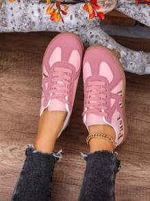 Scarpe sportive da donna, primavera e autunno 2025, sneaker casual con lacci, leggere e traspiranti