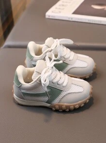 1 par de zapatos deportivos casuales cómodos, con malla transpirable y de moda para niños, para primavera/verano