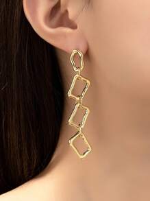 A Pair Of Cool And High-End Minimalist Long Geometric Earrings