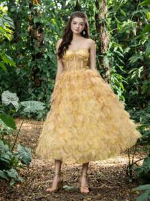 Đầm dạ hội không dây vai, chất liệu voan hoa văn, xếp tầng bồng bềnh, sang trọng - Đầm dự tiệc trang trọng cho mùa tựu trường, họp mặt, tốt nghiệp, dạ hội | Trang phục sinh nhật, tiệc cưới, kỳ nghỉ cho nữ - Màu vàng - Xem 6