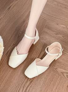 HanDuEke Women Closed Toe Sandals, Goddess Style, New Spring 2025 Student Versatile Thick Heel Toe Strap Mid Heel Flat Shoes, Milky White