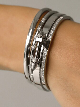 3 件银色朋克摇滚夸张尖刺不锈钢手镯套装，配不锈钢十字架手链，镶嵌人造锆石钻石，适合女性日常佩戴，礼物